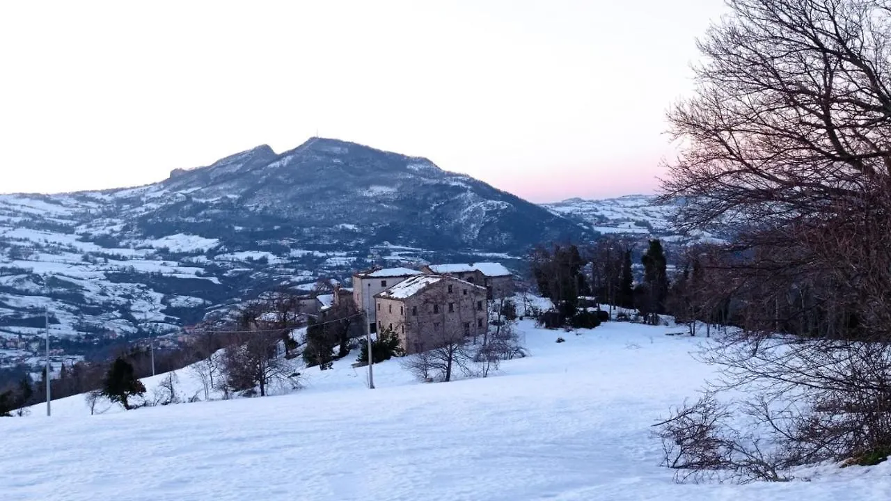 Bed And Breakfast Ballallaluna Maiolo  Italy